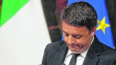 Todo o nada. Renzi se mostró muy dolido por la derrota. Hizo de la consulta un plebiscito sobre su gestión. Todo o nada. Renzi se mostró muy dolido por la derrota. Hizo de la consulta un plebiscito sobre su gestión.