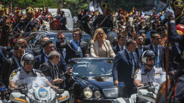 Javier Milei ingresó a Casa Rosada como flamante Presidente