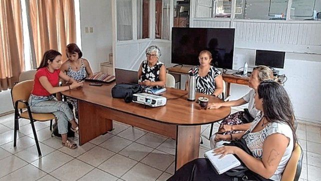 Autoridades municipales avanzaron en un plan de acción y prevención del cáncer de cuello de útero. En 2024 se realizaron 690 papanicolau gratuitos.