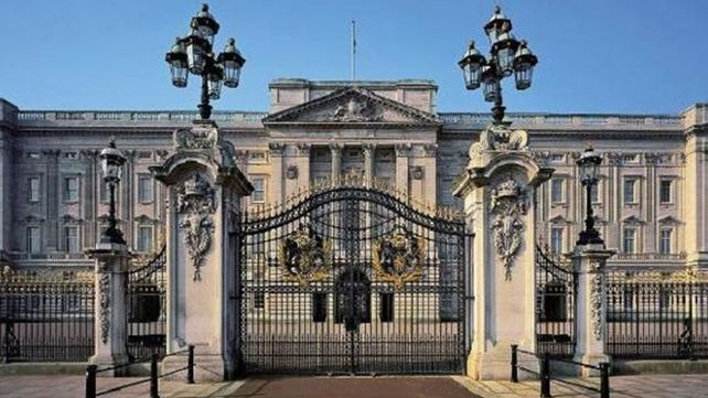 Ofrecen un trabajo para vivir en un palacio real y ganar como un príncipe