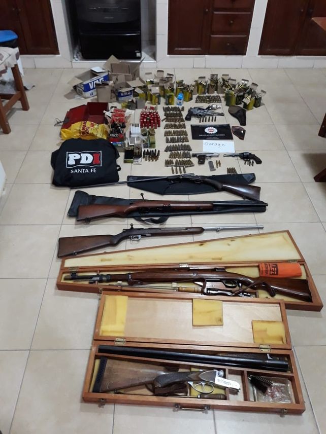 Secuestraron un arsenal en una vivienda de Santo Tomé