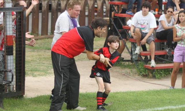 Una escena del documental Messi que el año pasado Alex de la Iglesia filmó en Rosario.