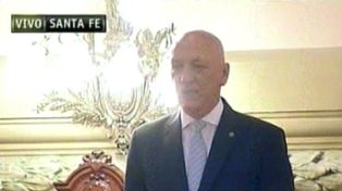 Antonio Bonfatti habla ante la asamblea legislativa
