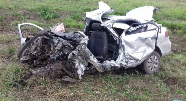 Un policía falleció tras un violento choque en General López