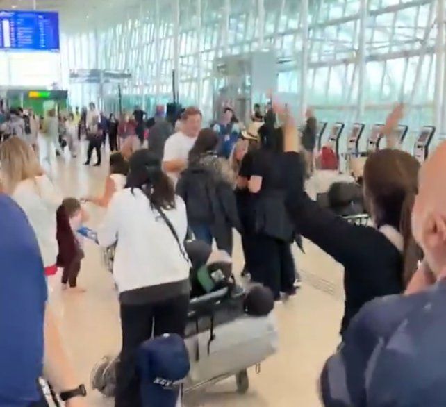 Un vuelo que iba de Buenos Aires a Madrid terminó en Natal por problemas técnicos