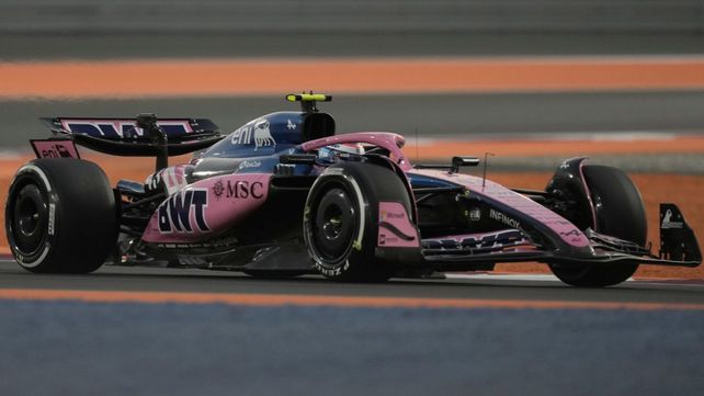 El Alpine de Franco Colapinto en el asfalto de Qatar