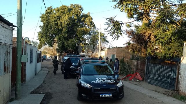 Los allanamientos fueron en barrio Villa Hipódromo