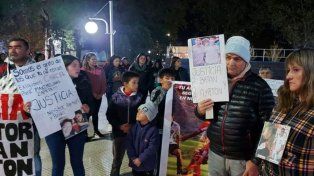 Reclamaron justicia por los jóvenes de Tabossi fallecidos en choque en la Ruta 12.