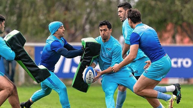 Los Pumas llevaron a cabo el primer entrenamiento en el anexo Pocito de Universitario.