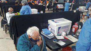 Operativo de vacunación en la ciudad de Santa Fe