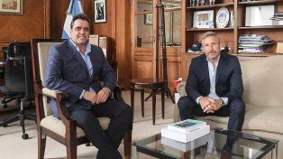 En Buenos Aires, Rogelio Frigerio se reunió con el ministro del Interior Lisandro Catalán.&nbsp;