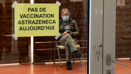 FRANCIA. Un cartel en un centro de salud anuncia “hoy no se vacuna”.