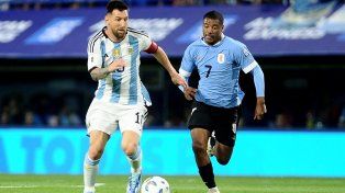 Con la presencia de Messi, la Selección Argentina disputa un amistoso este domingo ante Ecuador en Chicago.