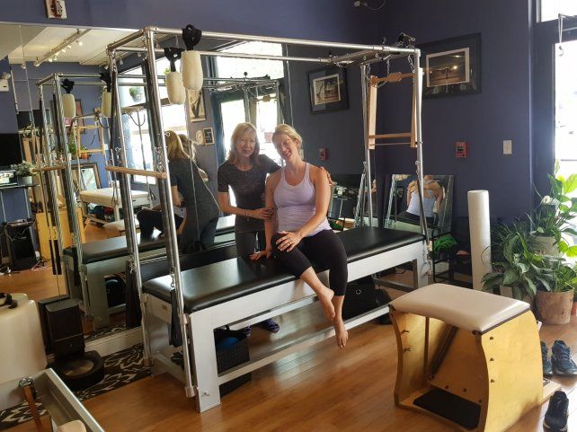 Mirta de Fussi visitó institutos de yoga y pilates en Boston, EEUU