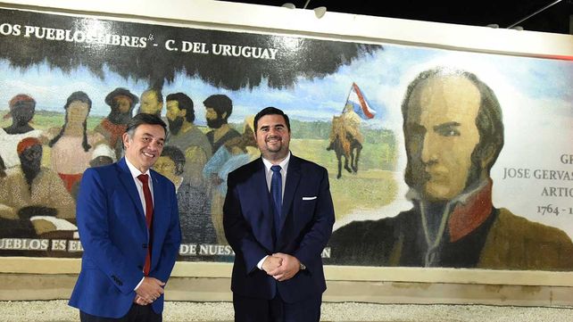Un nuevo mural en homenaje al Federalismo fue inaugurado en Concepción del Uruguay.