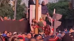 Así estaban los chicos durante el recital que brindó la Mona Jiménez.