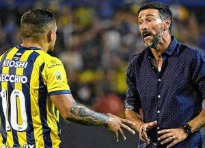 Vecchio le tiró flores a Kily González: En Unión está haciendo una campaña increíble