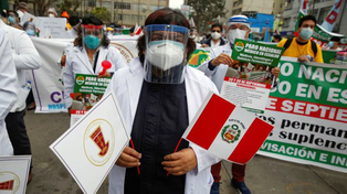 Perú postergó para 2022 las clases presenciales por temor a otra ola de Covid