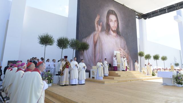El papa Francisco se despidió de Polonia con críticas al éxito a cualquier precio