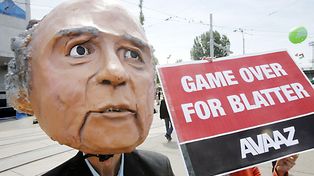 La FIFA, Blatter, Putin y Madoff