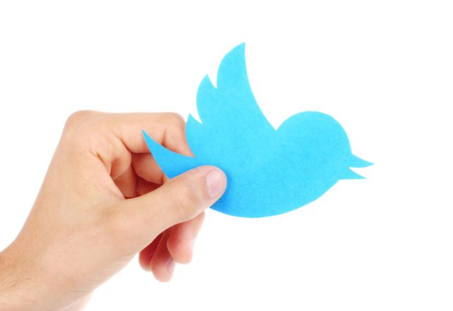 Twitter planea incluir un botón para guardar tuits y leerlos más tarde