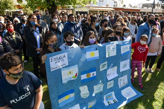 Emotivo acto en la plaza Soldado Desza: Malvinas está en el corazón de nuestro pueblo