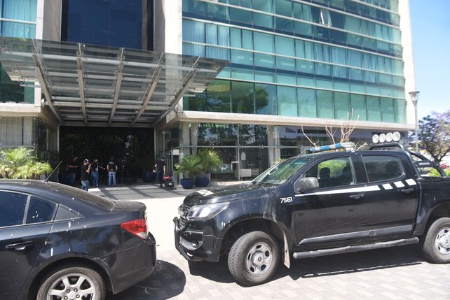 El ex futbolista Marcelo Toscanelli fue acusado de liderar organización criminal dedicada a los juegos de azar clandestinos online.