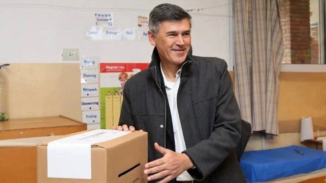 Passerini sacaba más de 7 puntos porcentuales en el escrutinio