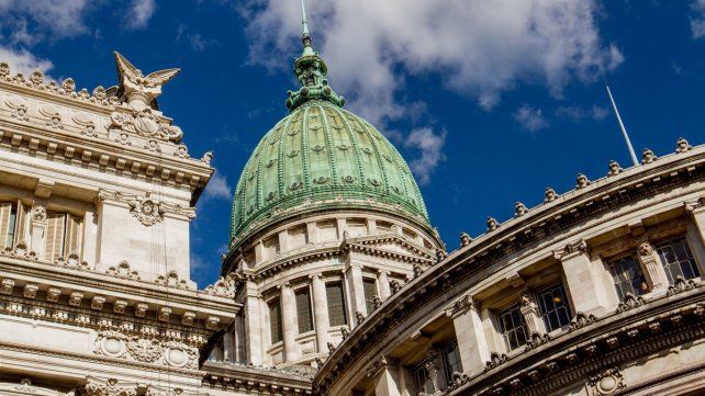 El gobierno convocó a sesiones extraordinarias