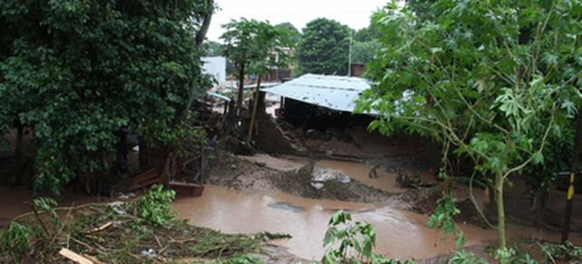 Tartagal: oficialmente no hay muertos pero s&iacute; 8 desaparecidos y 740 evacuados