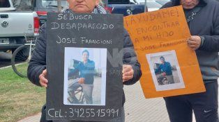 Familiares de José Francioni marcharon hasta Tribunales por falta de respuestas, a casi un mes de su desaparición