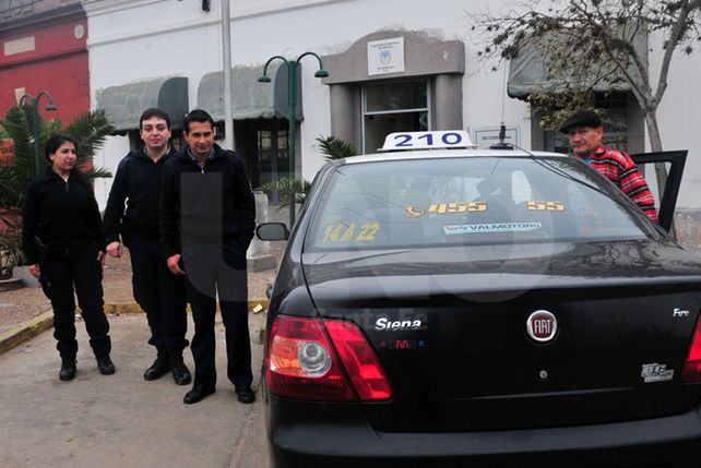 José Luis Trinidad agradeció a los oficiales de la Seccional 8ª que lo asistieron ante la tentativa de robo.