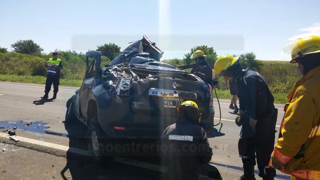 Un hombre murió al volcar su auto en la ruta 26