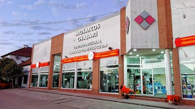Millonario robo de pesos, reales y dólares a un comercio