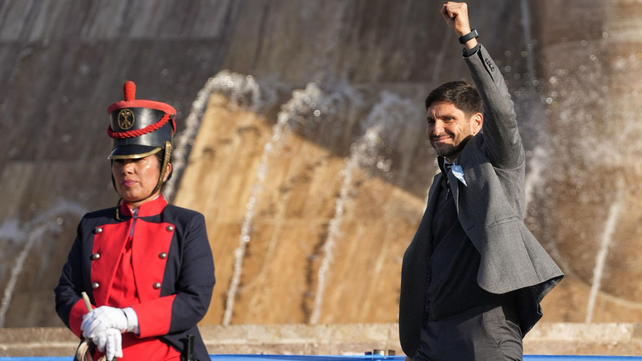 Maximiliano Pullaro en la inauguración de refacción del Monumento a la Bandera