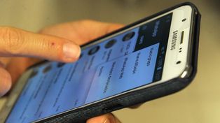 Se olvidó el celular en un taxi y descubrieron que era un pedófilo: está preso por abuso de menores
