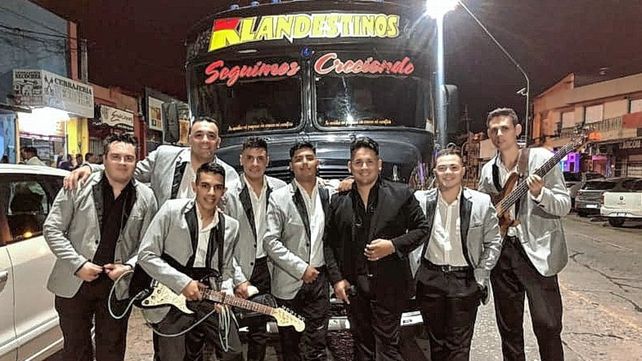 Klandestinos, con la voz del paranaense Sebastián Vega