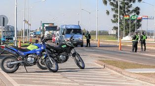 Para ingresar a Santa Fe vuelven los test de olfato y temperatura en el Túnel