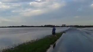Inundaciones: reabrirían la autopista Santa Fe-Rosario