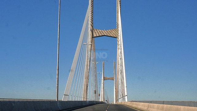 Enlace. El 22 de mayo de 2003 quedó inaugurada la obra que une a la ciudad entrerriana de Victoria con Rosario