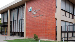 Conflicto en Villa G. Gálvez: 33 barrios podrían quedarse sin electricidad