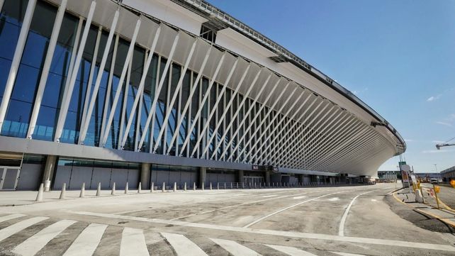 Nueve aerolíneas todavía no tienen la autorización de Anac para volar en octubre