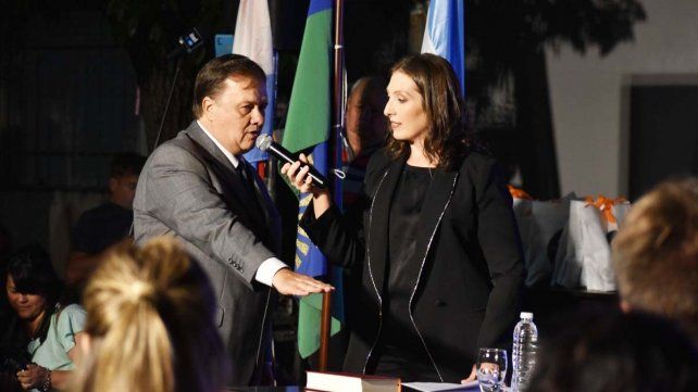 Marcelo Borghesan y Fabiola Fochesatto Brunini (JxER) asumieron como intendente y vice respectivamente