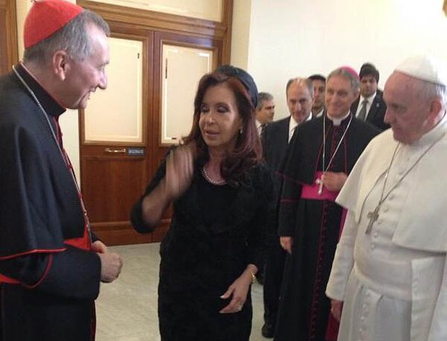 ¡Qué mala pata!, bromeó el Papa al encontrarse con Cristina en el Vaticano