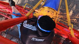 Mientras Aylén se recupera, se destruyen los macrojuegos