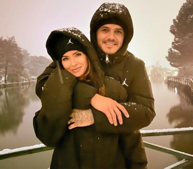 Mauro Icardi y la China Suárez llegaron a Turquía unas horas antes que Wanda Nara.