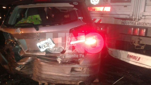 Murieron dos personas en un choque múltiple en la autopista a la altura de Maciel