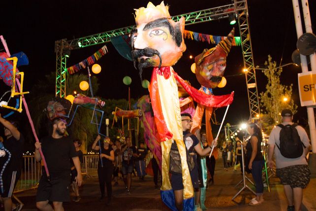 Carnavales entre Todos: hasta el domingo habrá presentaciones junto a la Setúbal