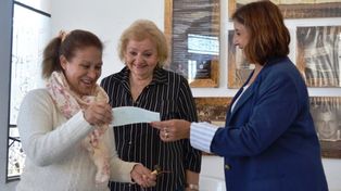Qüesta encabezó una nueva entrega del Fondo de Asistencia Vecinal