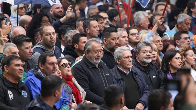 Es una limitación total al Derecho de Huelga que está en la Constitución nacional y en normativas internacionales”